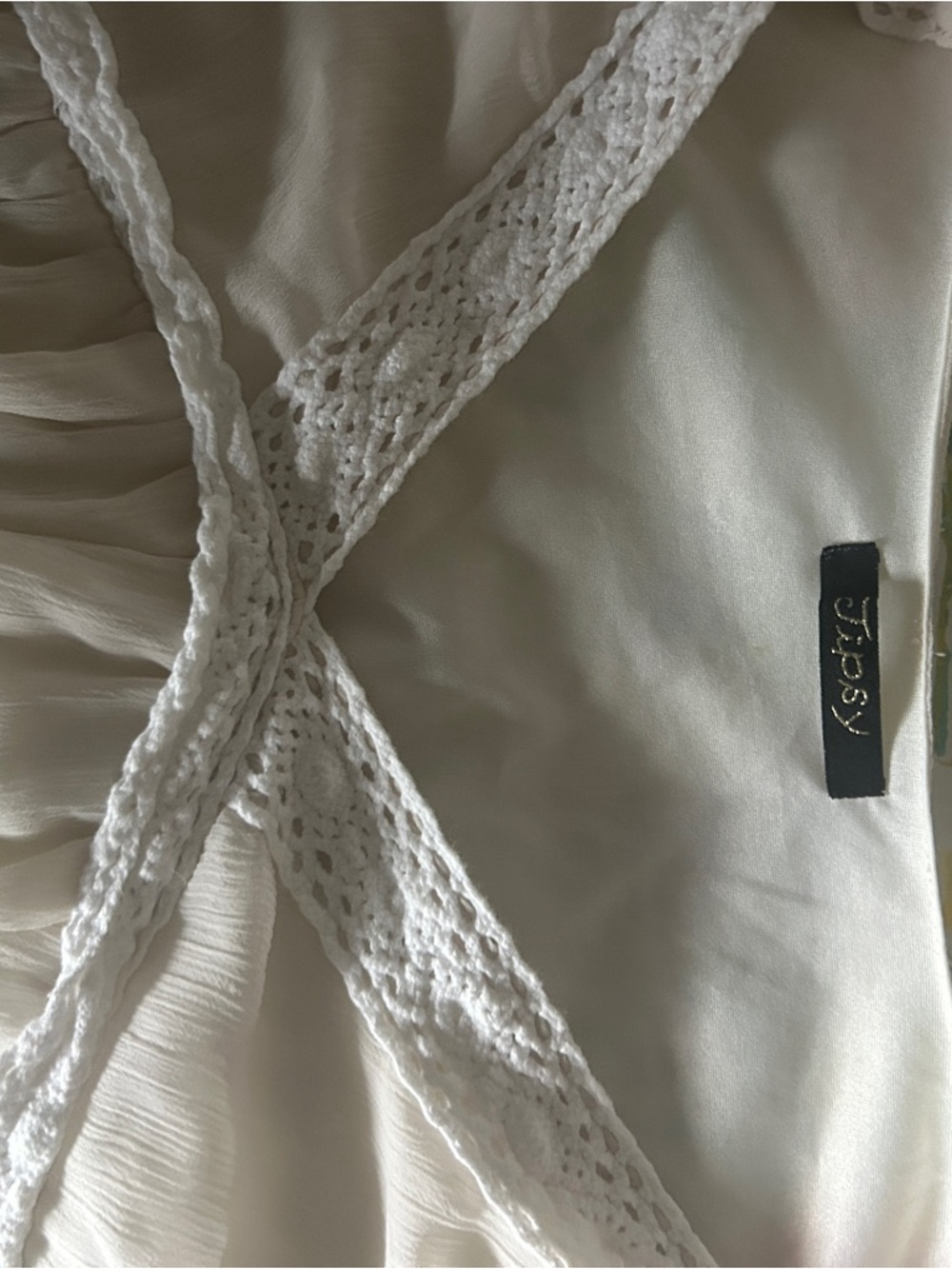 J-Fashion fairy grunge white/cream lace trim tunic - Picture 3 of 3